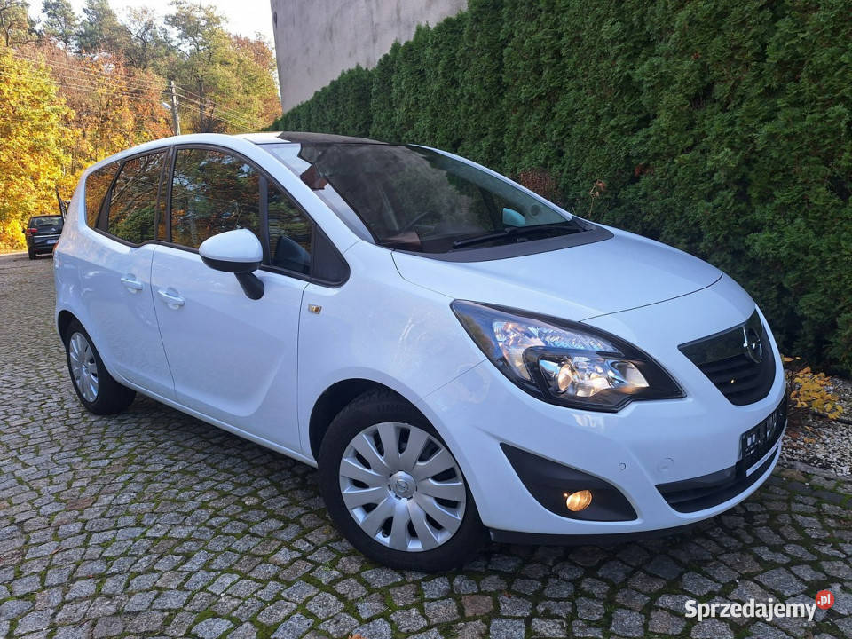 Opel Meriva 14 Turbo Design Edition II 2010 benzyna Siewierz