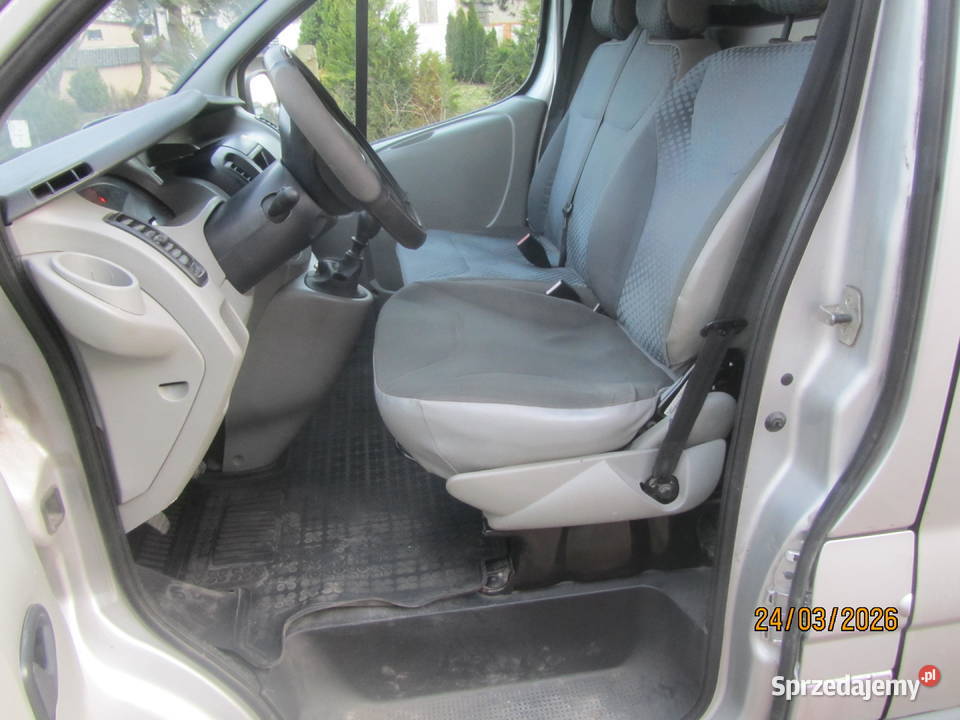 sprzedam trafica wyposażonego manualna Łowicz sprzedam