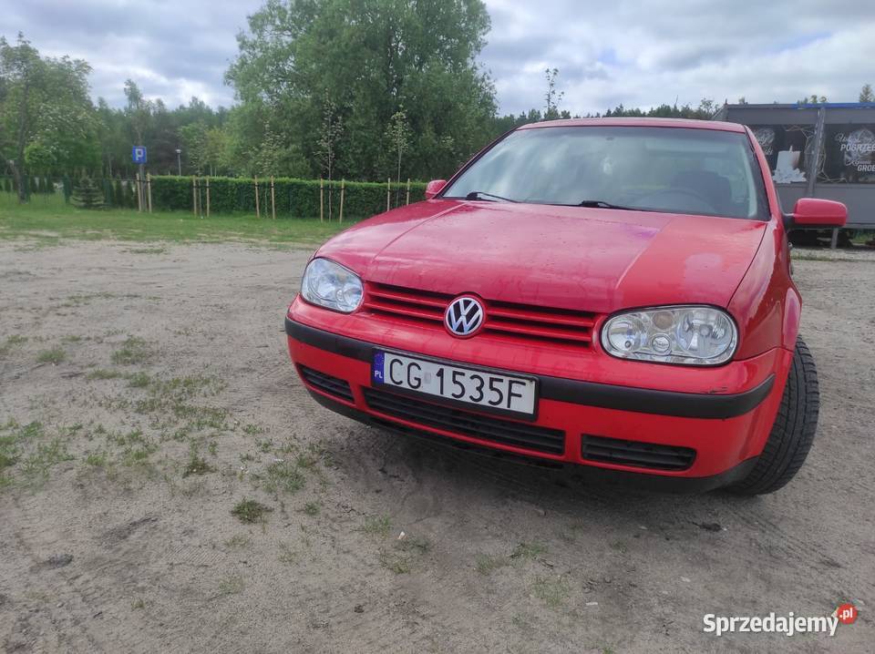 Długie opłaty sprawny Volkswagen Golf 4 manualna Golf Motoryzacja Bydgoszcz