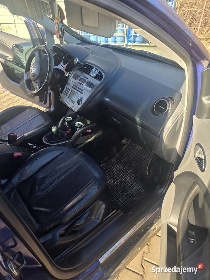 Zamienię seata altea na coś w kombi Stróża