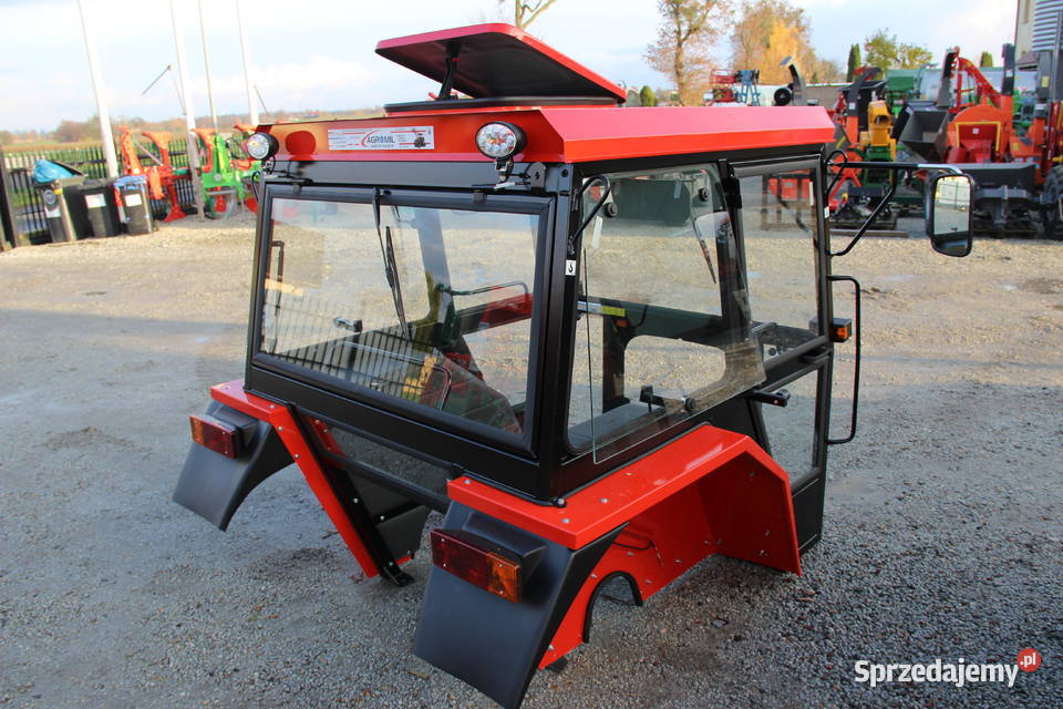 Kabina ciągnikowa kabiny C360 C360 Naglak Rolnictwo