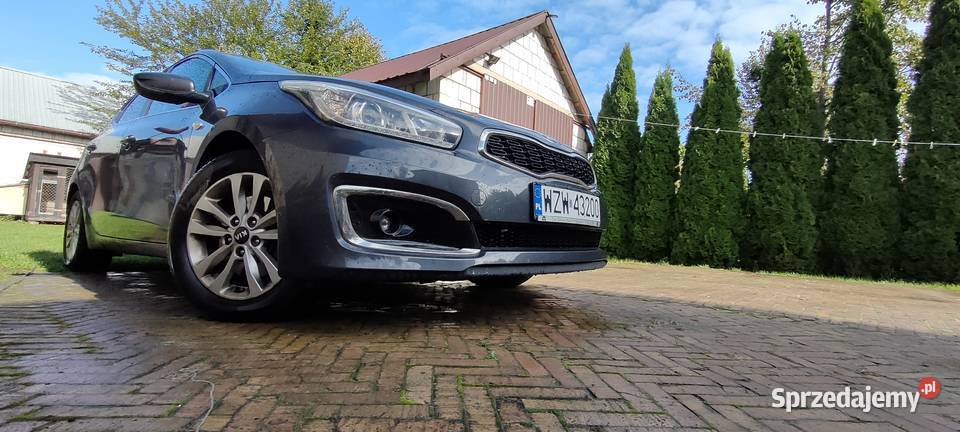 Kia Navi kamera cofania 136 opony wielosezonowe 1600cm3 Zwoleń sprzedam