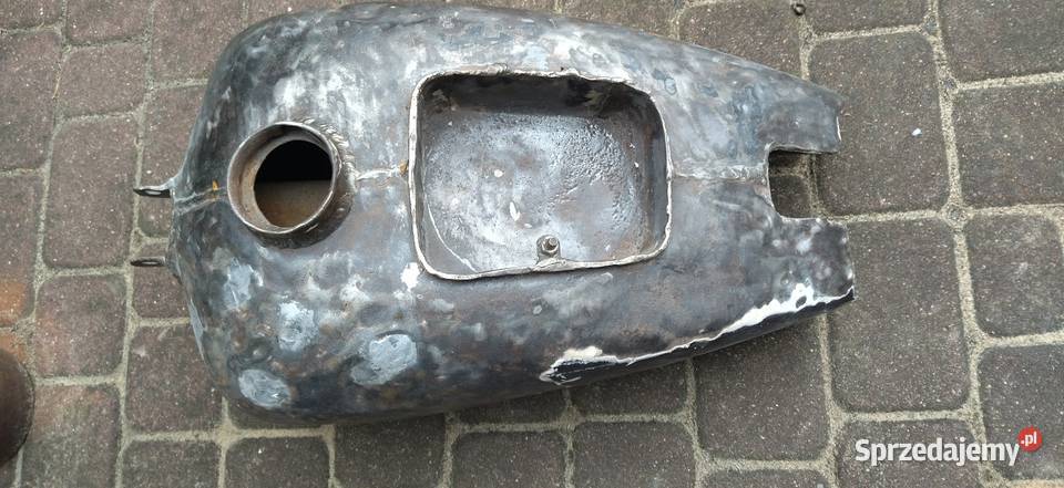 Zbiornik paliwa bak M72 lata czterdziestce Aleksandrów Łódzki