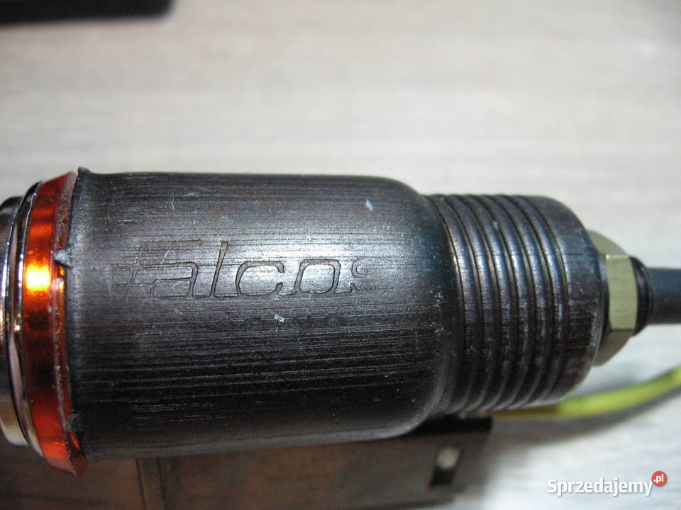 Fiat 132 nowa zapalniczka samochodowa FALCO 12V podkarpackie