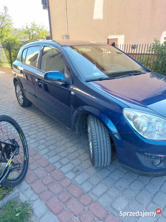 Opel astra H6 Rok produkcji 2008 Końskie