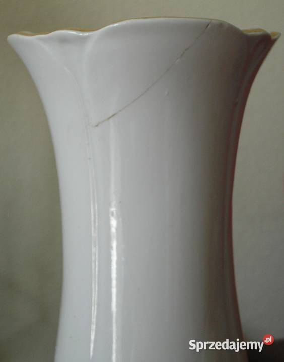 Dekoracyjny porcelanowy wazon biały ze złotymi małopolskie Kraków