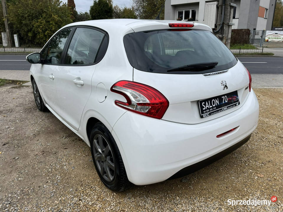 Peugeot 208 10 1wł Oryginal Lakier Klima Alu centralny zamek Częstochowa sprzedam