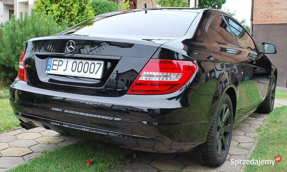 Mercedes Benz W204 cupe C180BlueEfficiency benzyna łódzkie Pajęczno