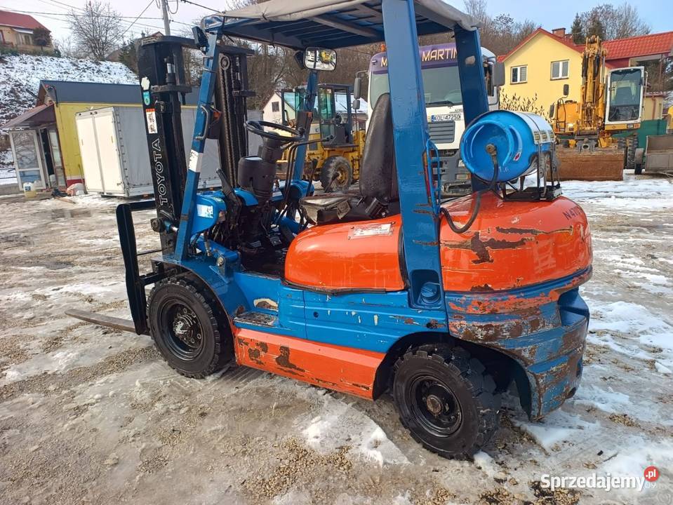 Sprawny wózek Toyota LPG kabina świętokrzyskie Działoszyce