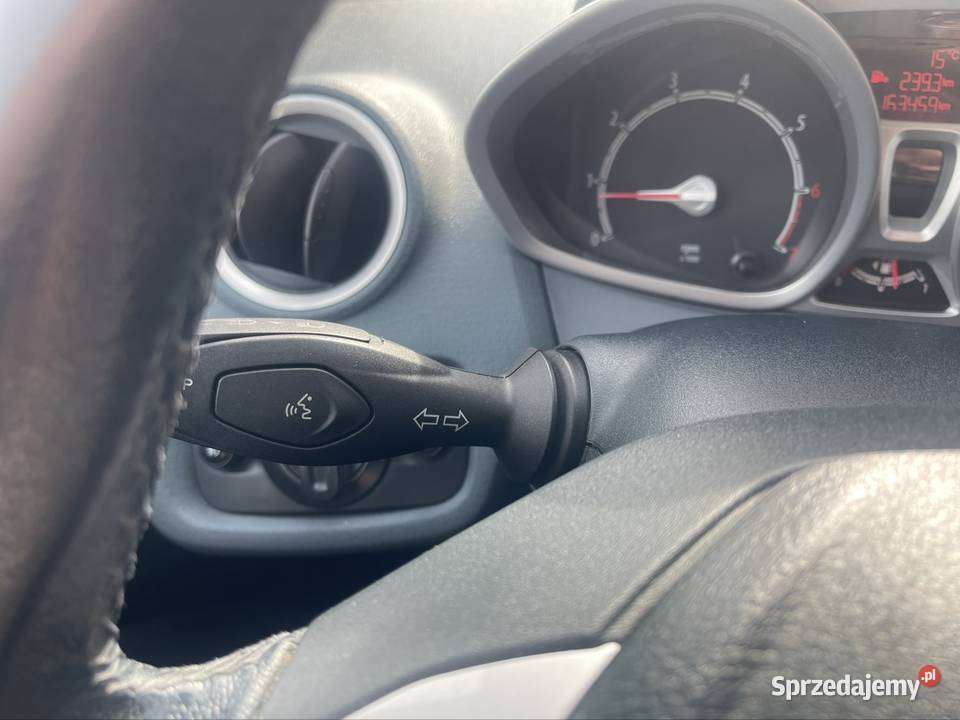Ford fiesta 16 benzyna Orsk sprzedam