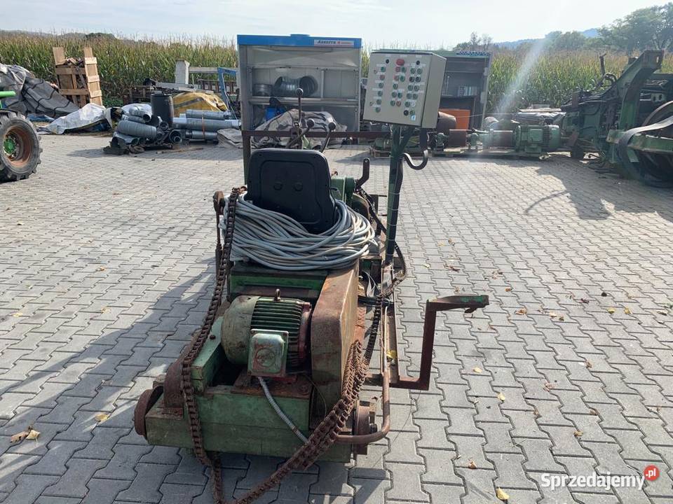 Wózek hydrauliczny do traka pionowego Esterer