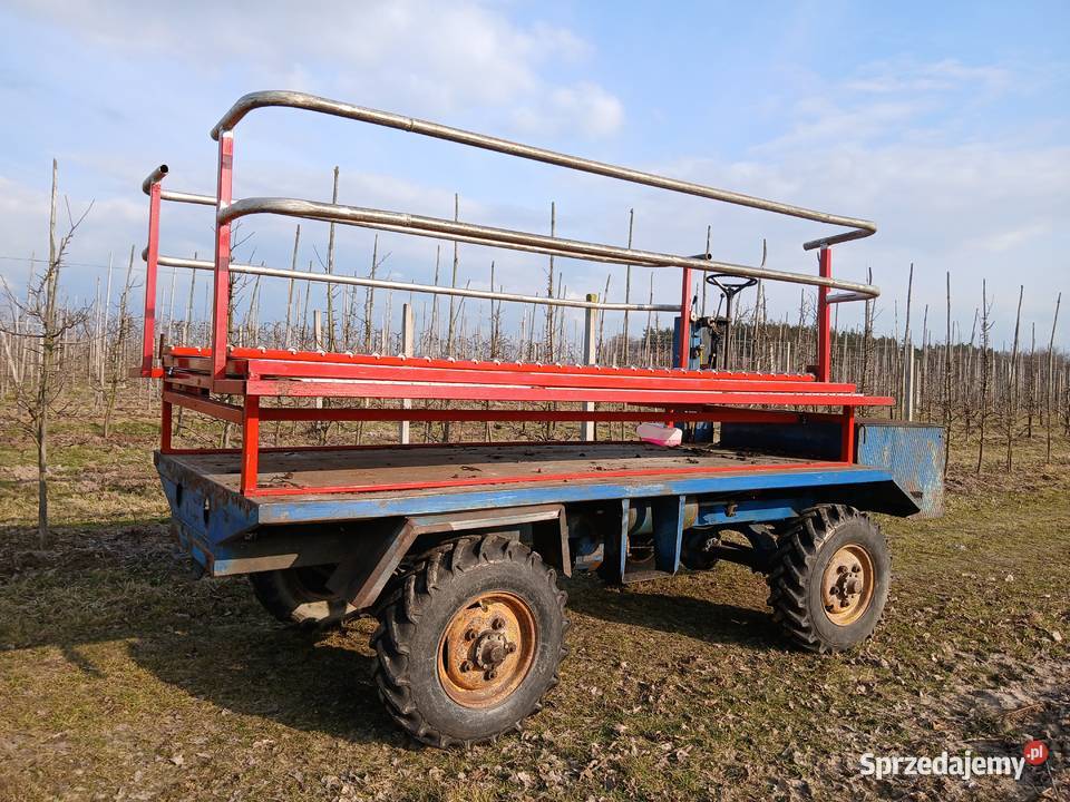 Platforma sadownicza samojezdna Lewiczyn