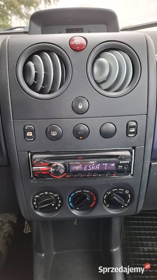 Citroen Berlingo 14 benzyna klimatyzacja 2004 75KM Polska Nowa Wieś