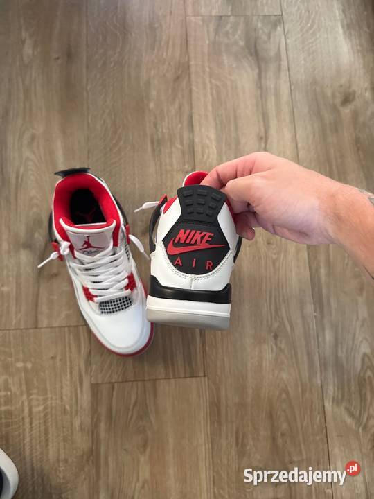 Jordan 4 retro Nike Dzierżoniów sprzedam