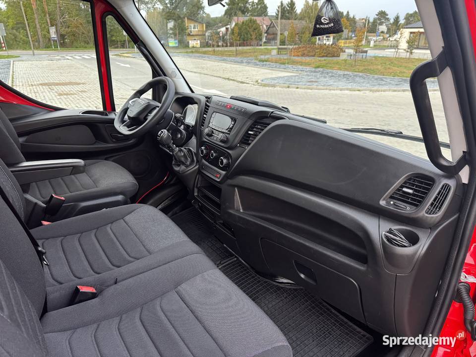 Iveco Daily 2024r50C18Na GWARANCJI 30 HPI Daleszyce sprzedam