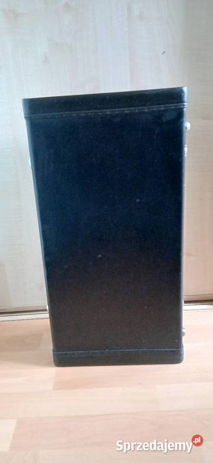 Stary twardy futerał na trabke Instrumenty dęte małopolskie Kraków