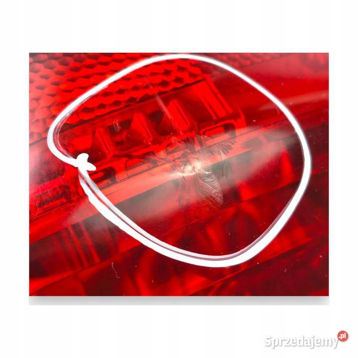 LAMPA PRAWA Volvo V50 I LIFT 20072012 tylna Chełm