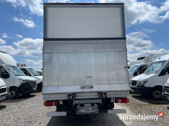 sprzedam samochód dostawczy fiat ducato kontener Rok produkcji 2018 Bielsk sprzedam