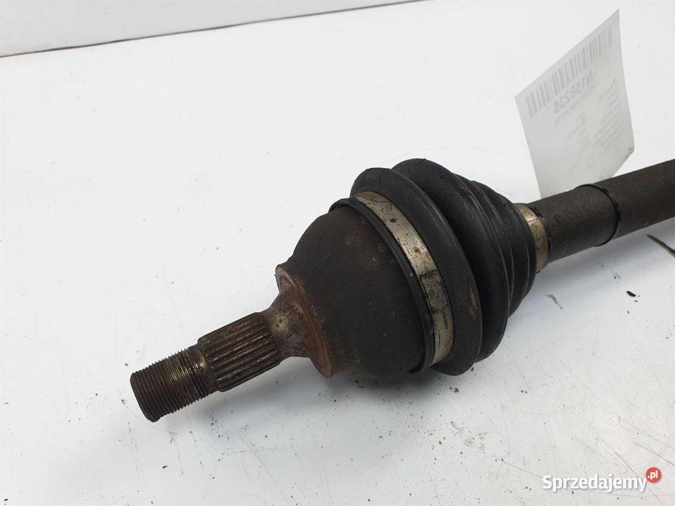 PÓŁOŚ LEWA PRZÓD PEUGEOT 5008 Pozostałe Lipno