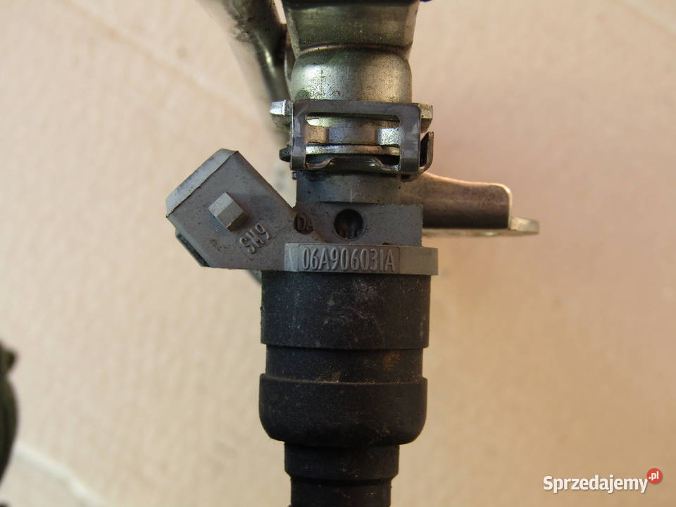 LISTWA WTRYSKOWA AUDI A3 8L 18 20V 06A133317B Mysłaków sprzedam