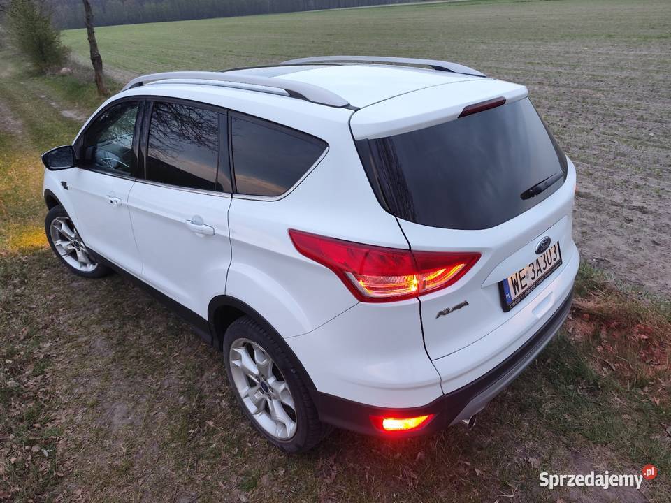 Ford Kuga Titanium automat AWD szyberdach tempomat
