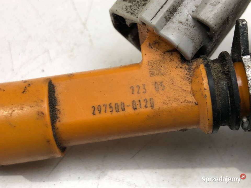 LISTWA WTRYSKOWA WTRYSKIWACZE SUZUKI SWIFT III