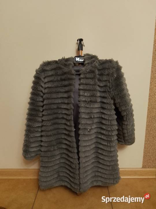 Futerko dziewczynki Wieluń sprzedam