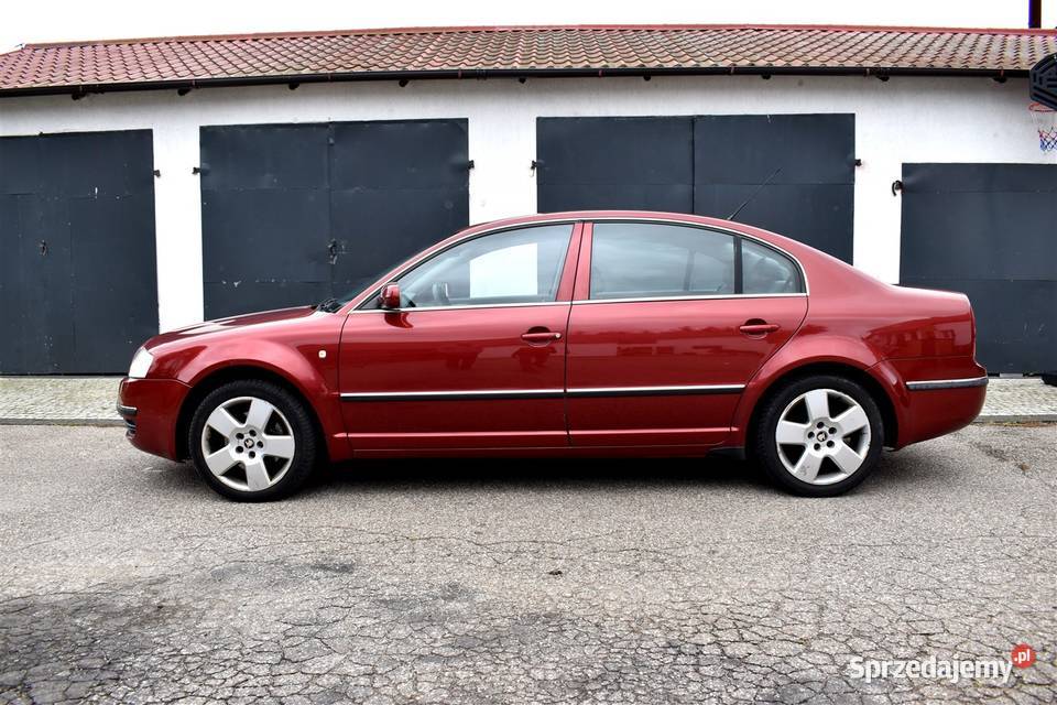 Skoda Superb 28 BENZYNA GAZ skóry automat xenon