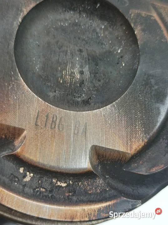 TŁOK KORBOWÓD RFCM5G6205FA L1BGBA 10 ECOBOOST