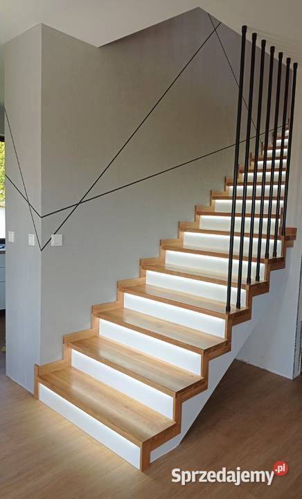 Schody drewniane dywanowe Schody samonośne