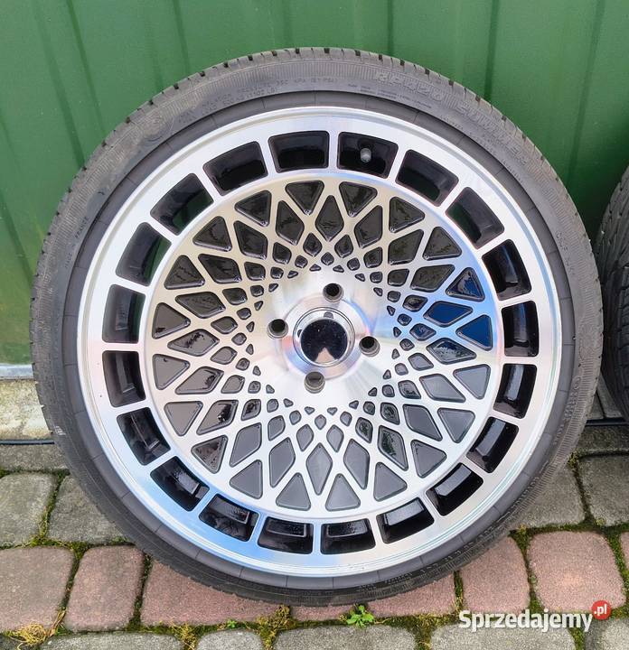 Koła Japan Racing JR14 4x100 R17 85 cala ET15 Tuszyn