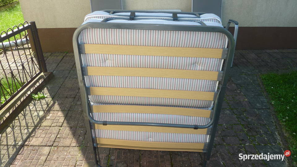 Składane łóżko polowe turystyczne z łódzkie Łódź