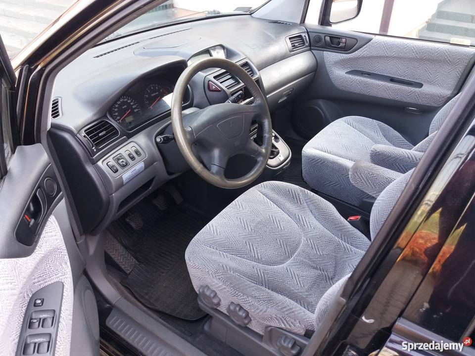 Mitsubishi Space Wagon 24 GDI 1999r Długi Van / Minibus Ostrołęka sprzedam