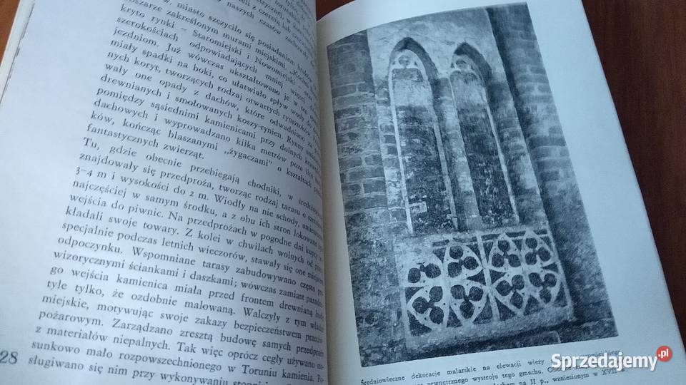 Toruń w czasach Kopernika urbanistyka architektu Książki naukowe i popularnonaukowe