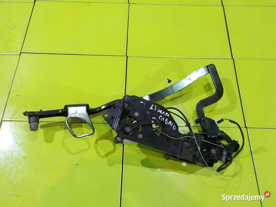 BMW 1 E88 09 zawias silownik dachu lewy 7174773 Suków sprzedam