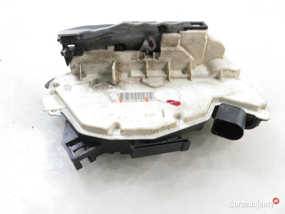 ZAMEK PRAWY PRZEDNI VW TIGUAN 5N 5N1837016C osobowe