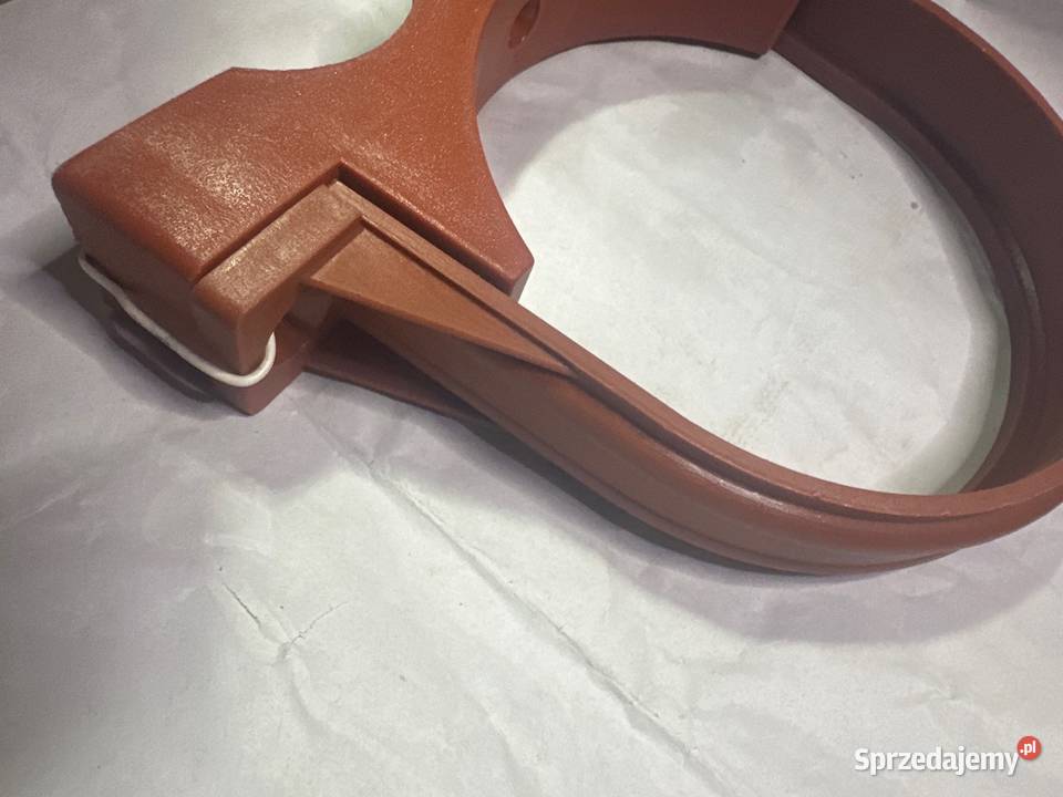 Uchwyt obejma Fi 160 do rury kanalizacyjnej 6 Gliwice