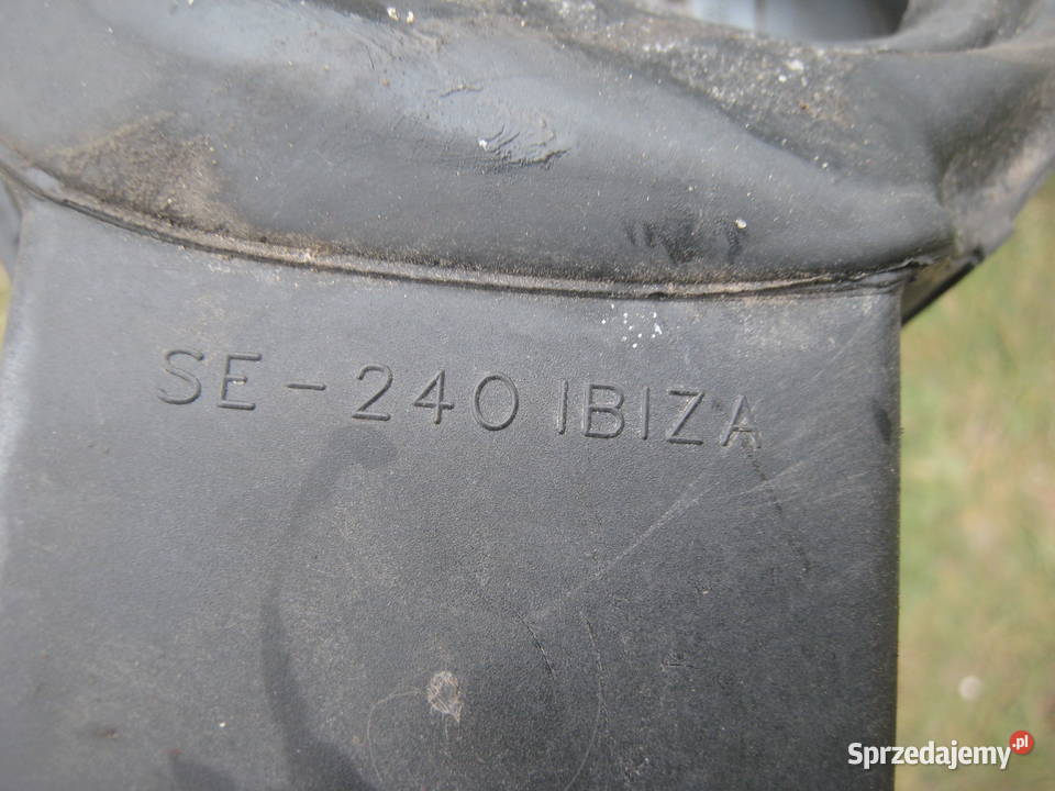 Klapka wlewu paliwa Seat Ibiza III 0208 6L6 809 Kraków