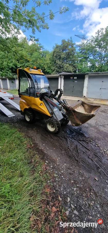 Sprzedam miniładowarka multione 2008r Rok produkcji 2008 śląskie Świętochłowice