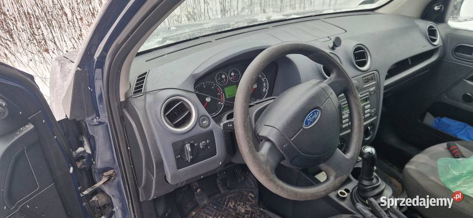 Syndyk sprzeda samochód Ford Fusion Koryta