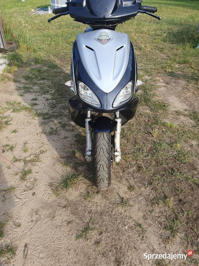 Skuter 125 Benelli Velvet silnik Yamahy kat B