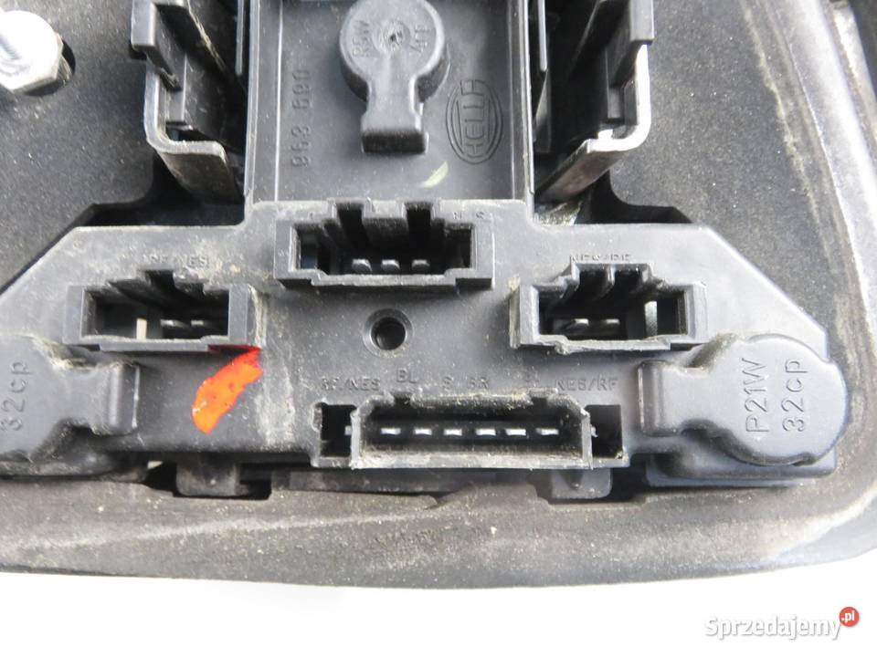 LAMPA LEWA TYLNA VW BORA