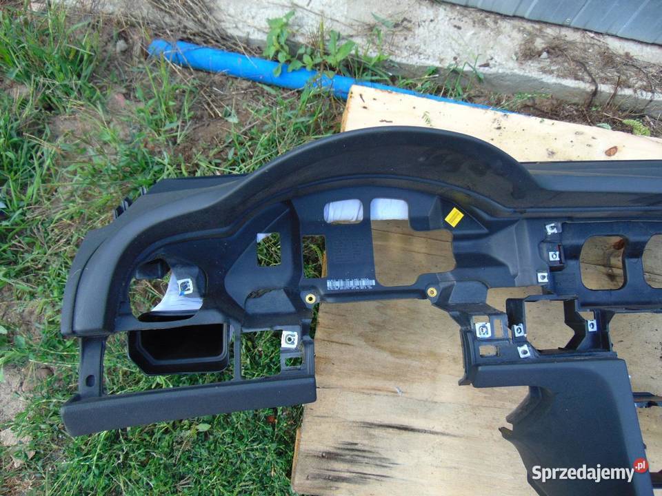 DESKA ROZDZIELCZA KONSOLA PEUGEOT A6 C6