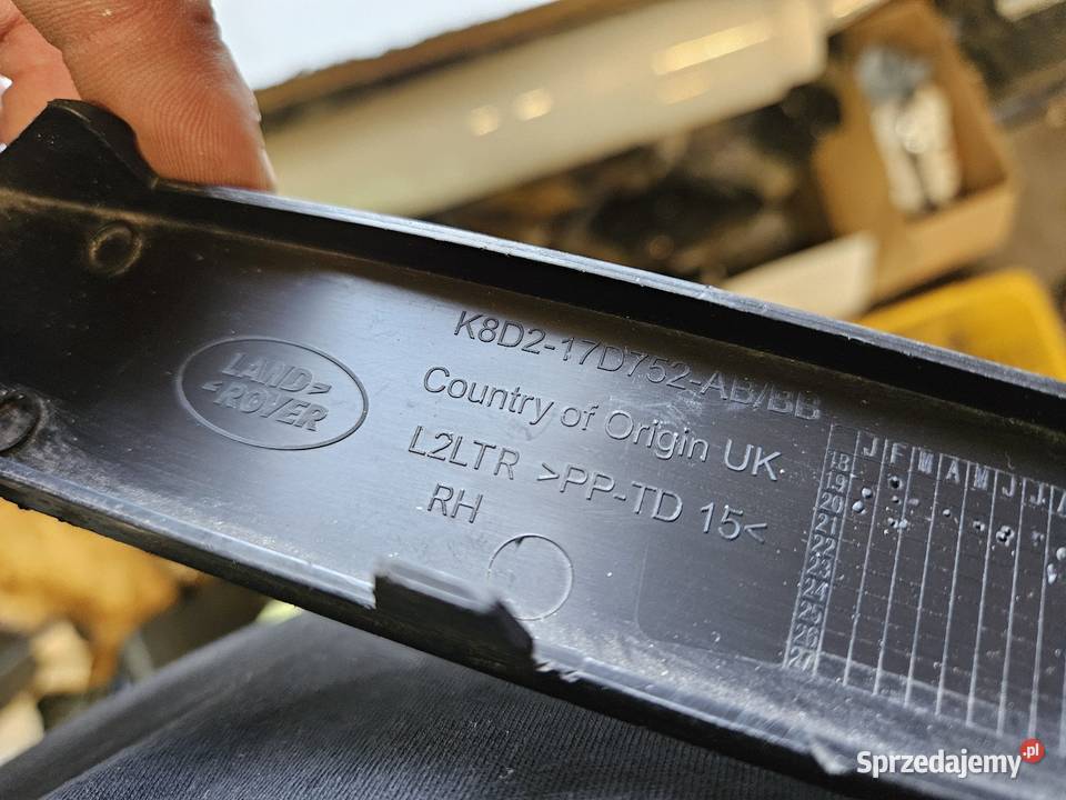 RANGE ROVER EVOQUE LISTWA ZDERZAKA PRAWY TYŁ osobowe wielkopolskie Międzychód