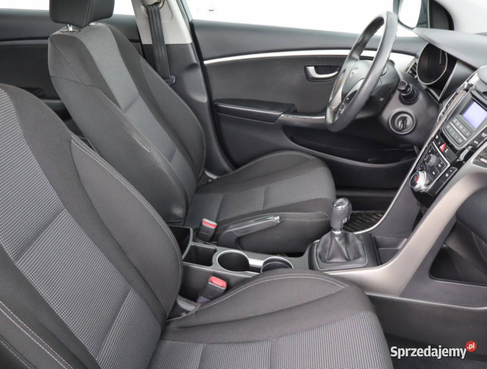 Hyundai i30 14 CVVT Rok produkcji 2013 Piaseczno
