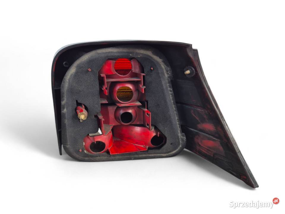 LAMPA TYŁ LEWY TYLNA LEWA VW GOLF IV 4 HB Lampy tylne świętokrzyskie Działoszyce