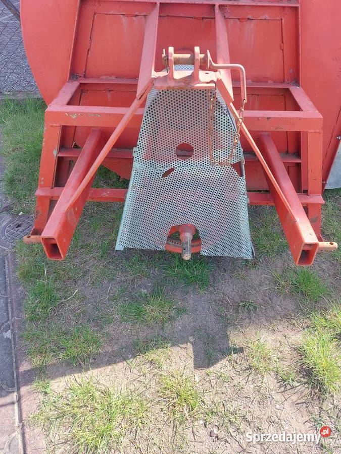 Dmuchawa do liści siana na traktor Karsin