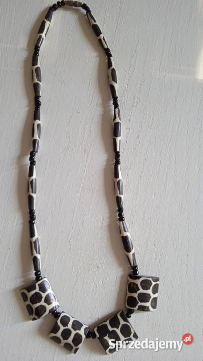 NASZYJNIKI Z EKOLOGICZNEJ KOŚCI I KORALIKÓW wielkopolskie Piła sprzedam