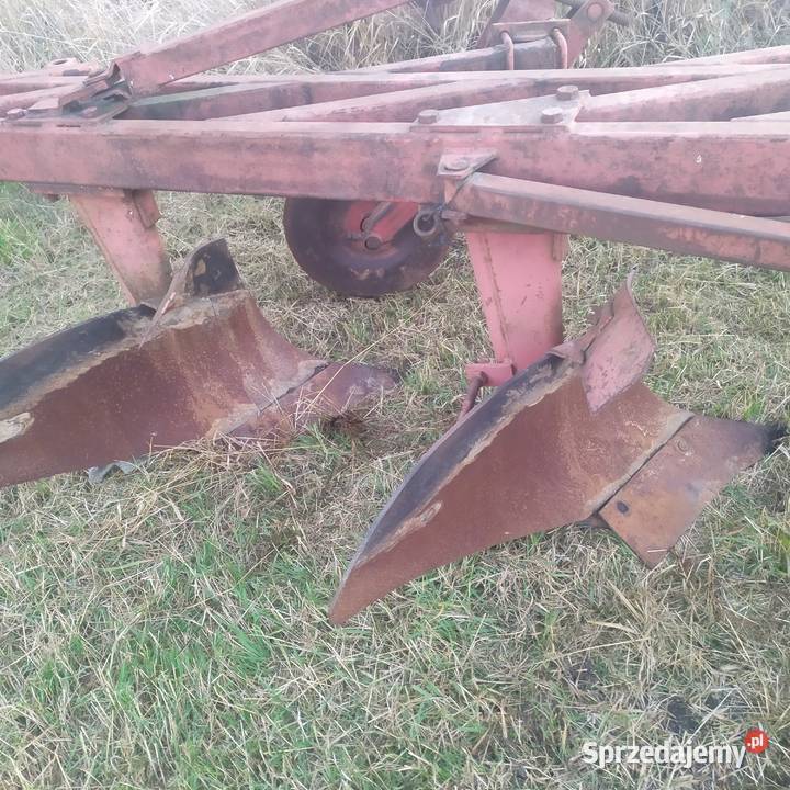Pług 4x 40 Pługi Pniówek