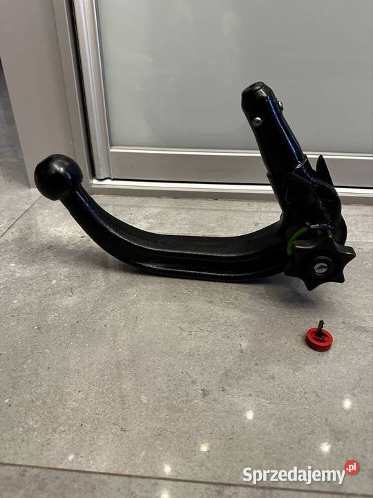 Hak holowniczy Części samochodowe Koronowo sprzedam